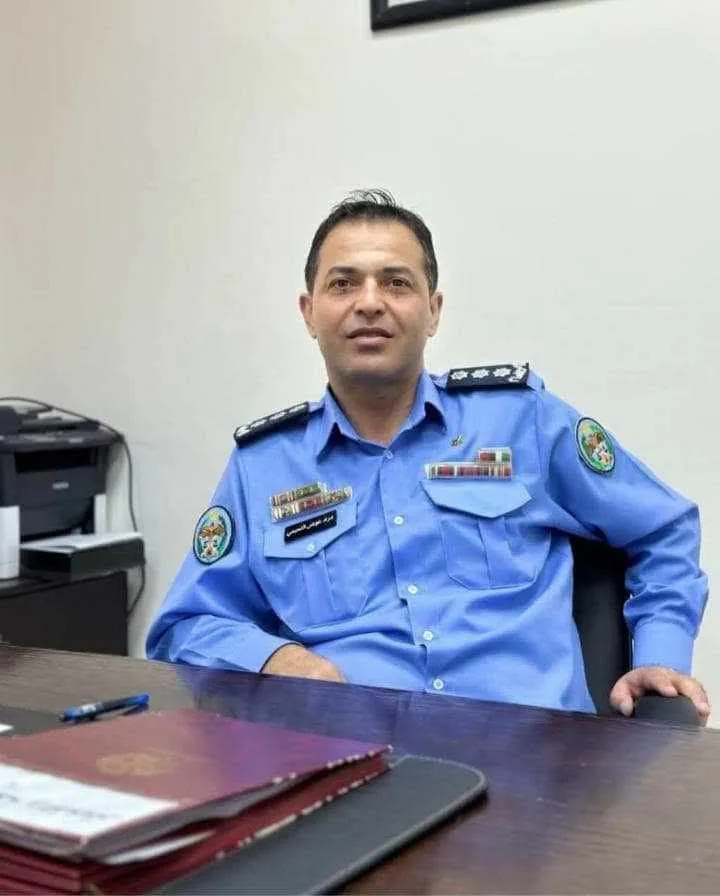 عشيرة التميمي تهنئ ابنها مراد عوض التميمي بترفيعه إلى نقيب