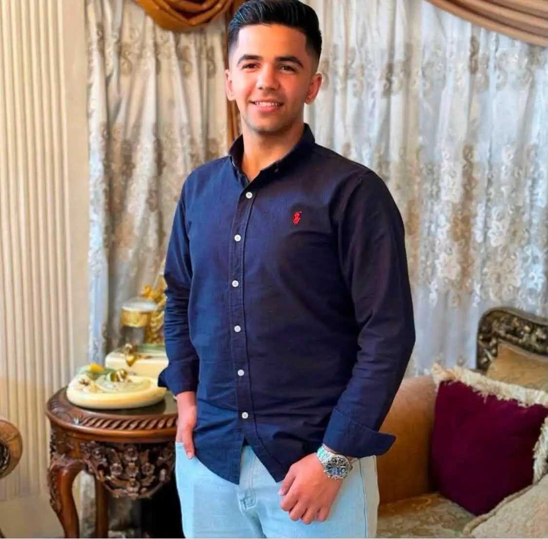 عشيرة التميمي تهنئ ابن العم مصطفى فالح عيسى التميمي بمناسبة نجاحه في امتحان الثانوية العامة